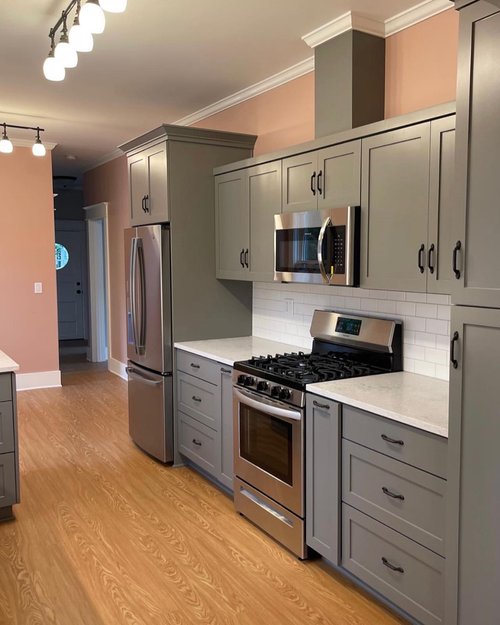 black_star_homes_cabinetpainters.jpg